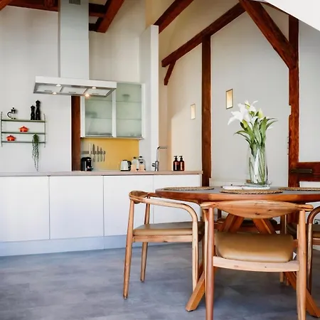 Center Design Loft, Near University, Schlossberg View, By Casa Momo