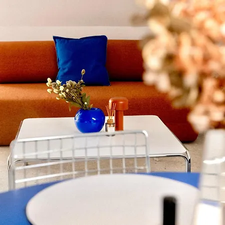 Helles Design-Loft im Zentrum mit Schlossbergblick