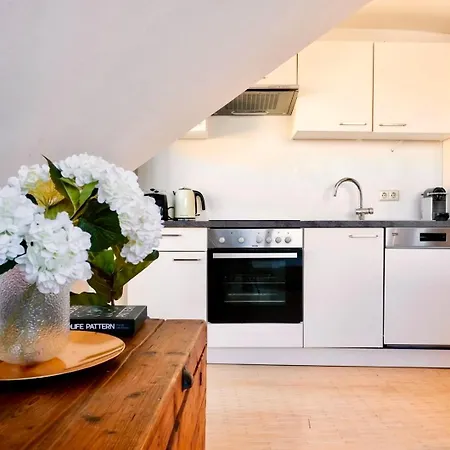 Apartment Helles Design-Loft im Zentrum mit Schlossbergblick