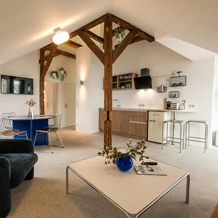 City Center Design Apartments - Schlossberg View
