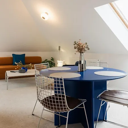 City Center Design Apartments - Schlossberg View *