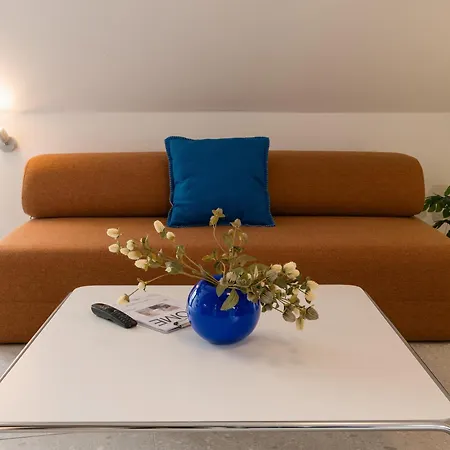 City Center Design Apartments - Schlossberg View *