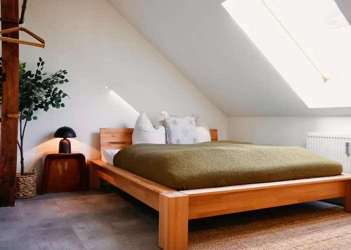 Historic Center Design - Schlossberg View - By Casa Momo Apartment